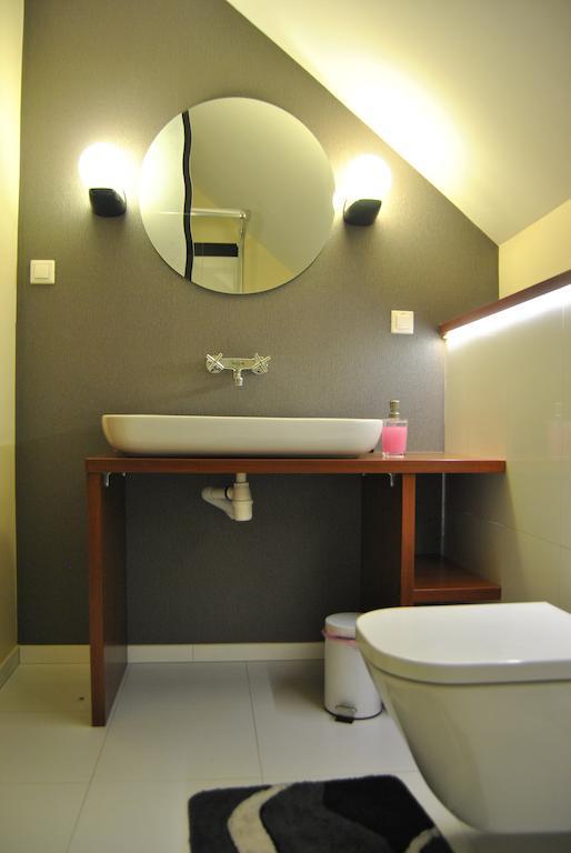 Motel Db2000 Biłgoraj Habitación foto